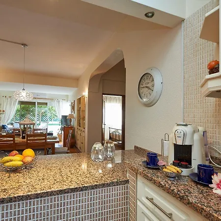 Beguest Gandarinha Cascais