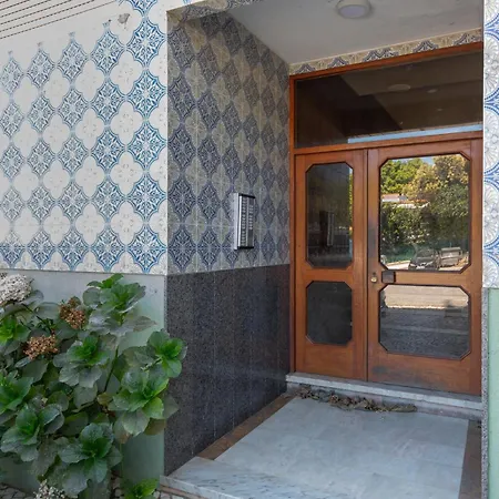 Beguest Gandarinha Apartment *