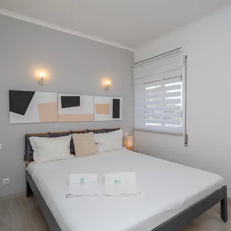 Beguest Gandarinha Apartment *