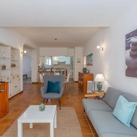 Apartment Beguest Gandarinha *