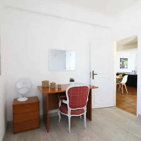 Beguest Gandarinha Apartment *